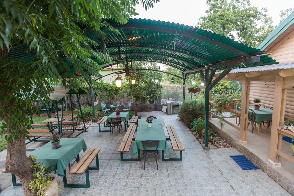 Leyad Hashmura Lodging Yesod Hamaala Exterior photo